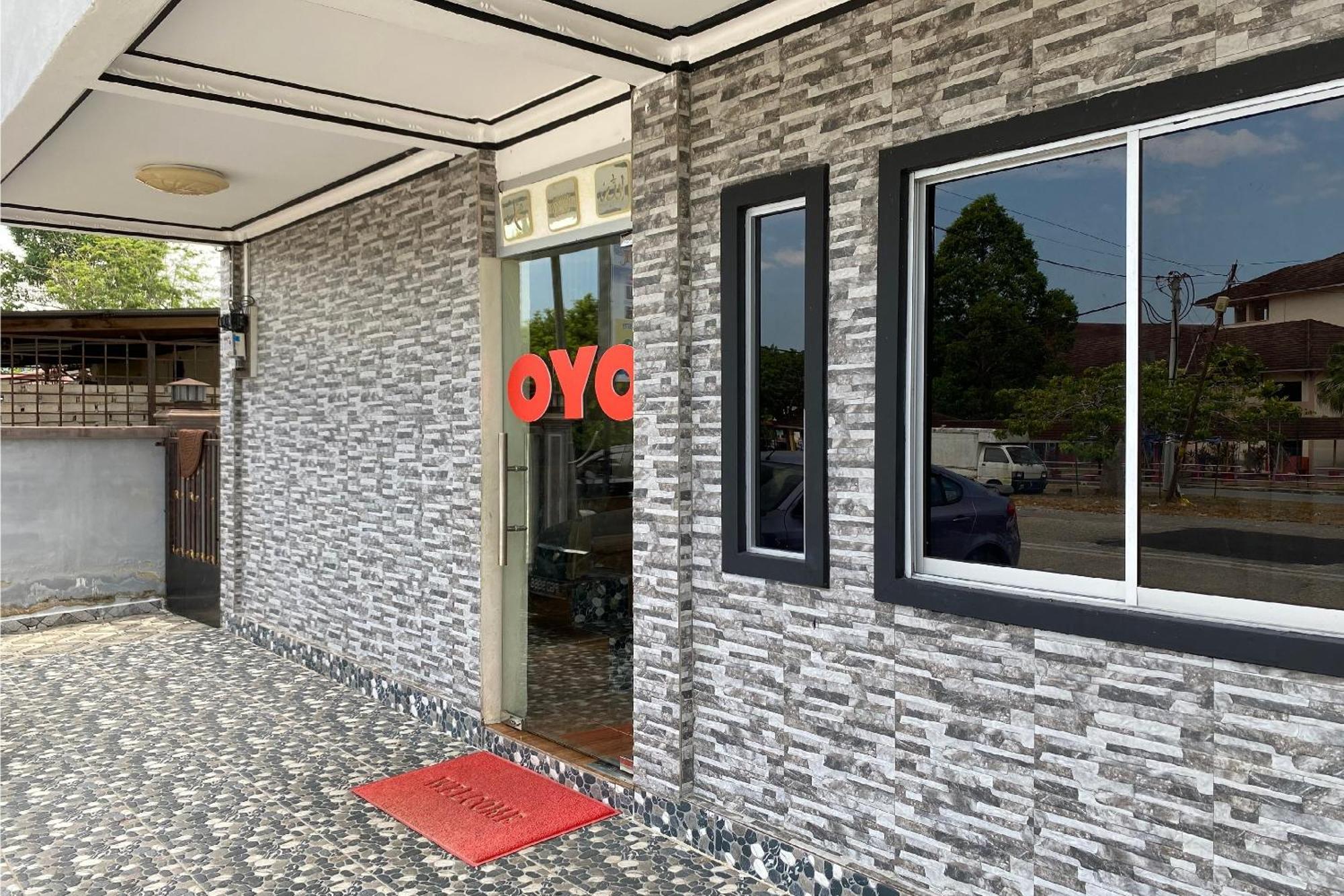Oyo 90205 Bayu Sintok Motel Changlun Exteriér fotografie