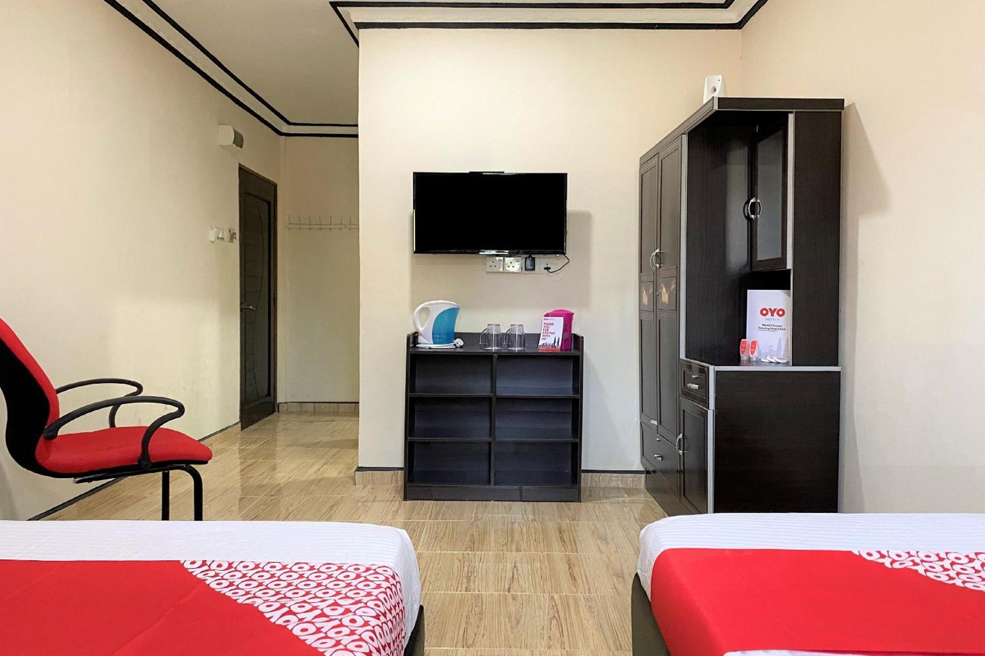 Oyo 90205 Bayu Sintok Motel Changlun Exteriér fotografie