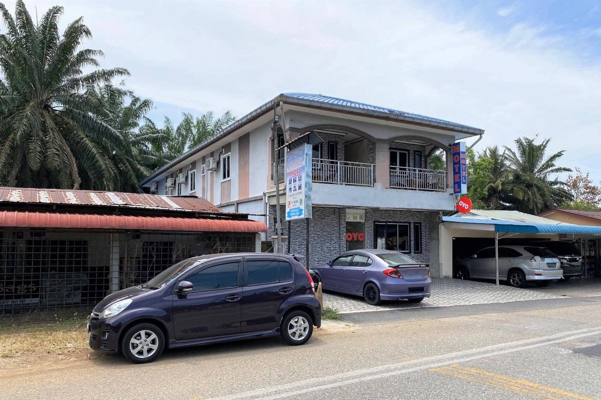 Oyo 90205 Bayu Sintok Motel Changlun Exteriér fotografie